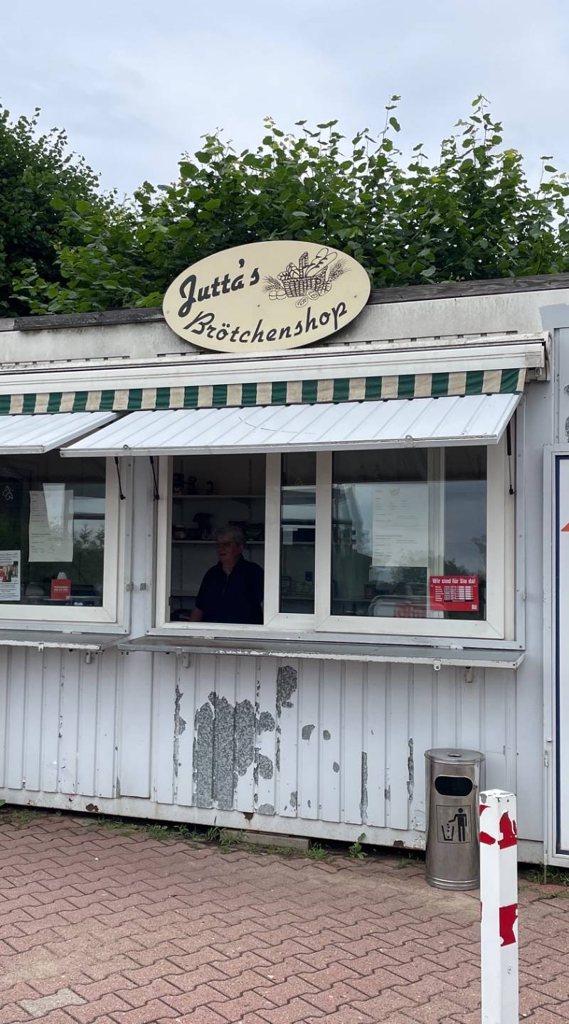 Juttas Brötchenshop in Kröppelshagen